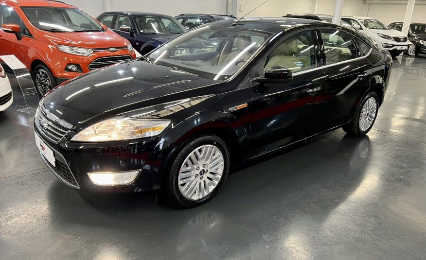 Ford Mondeo Ghia