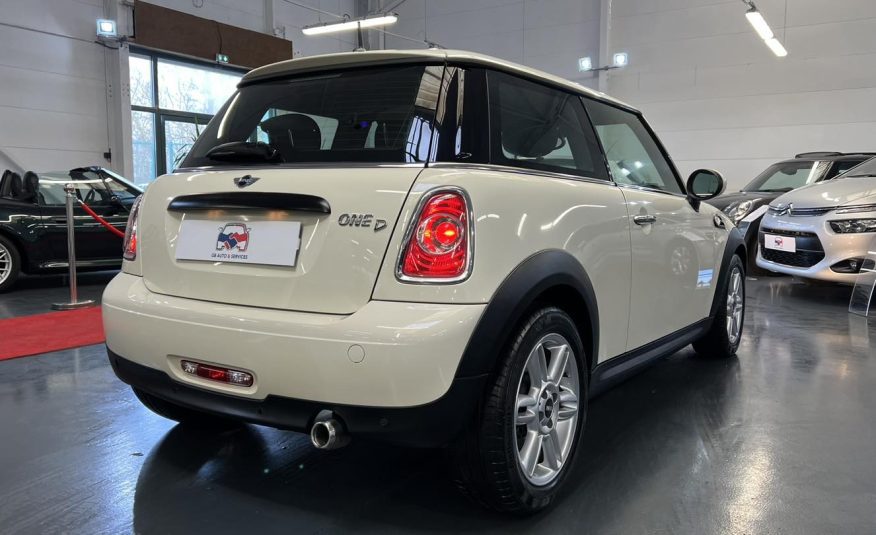 Mini Cooper One D Pack Chili