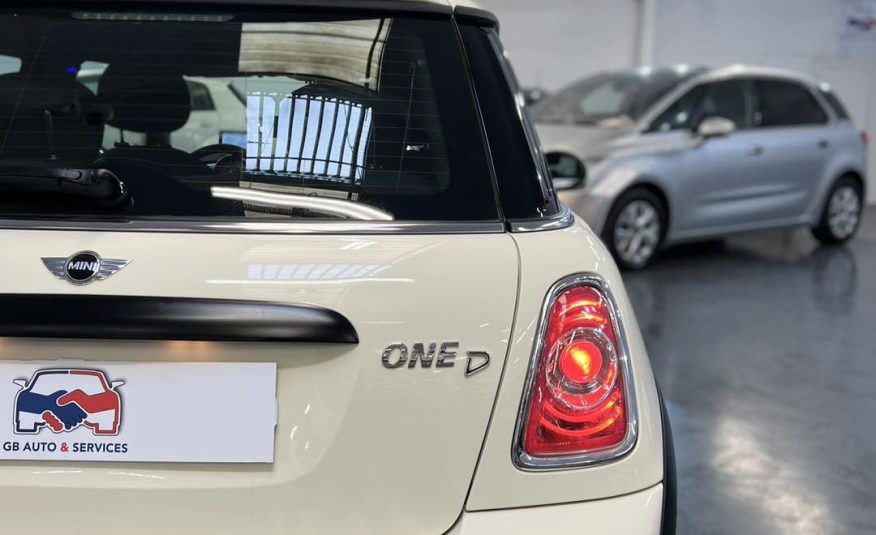 Mini Cooper One D Pack Chili