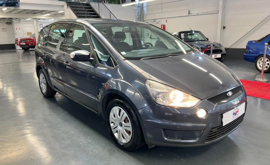 Ford S-Max Trend