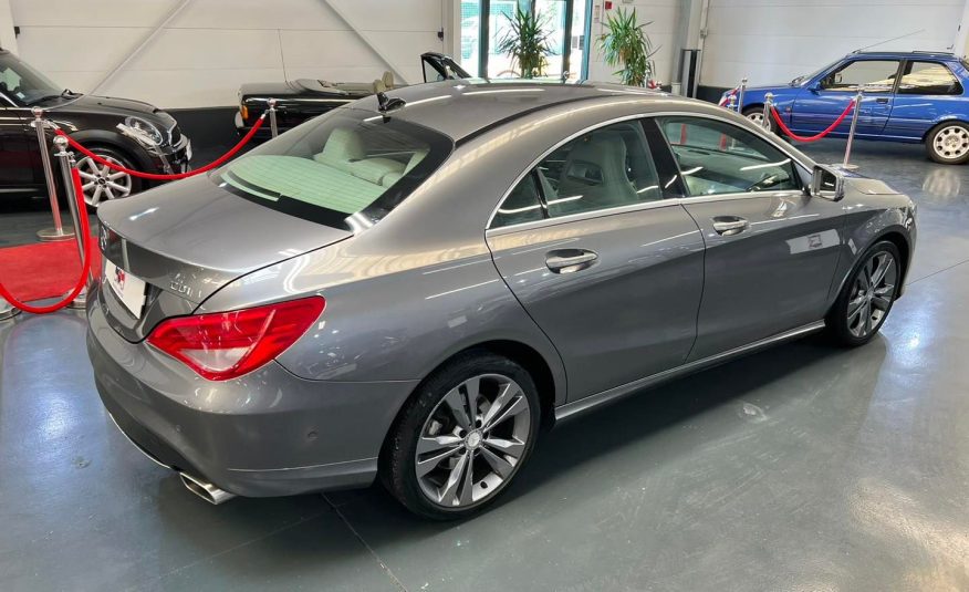 Mercedes-Benz CLA 220D 7G-DCT