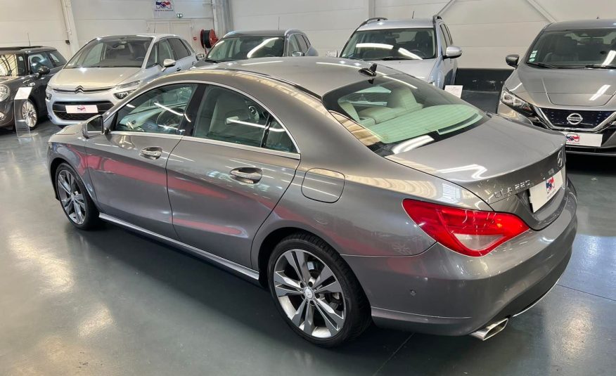 Mercedes-Benz CLA 220D 7G-DCT