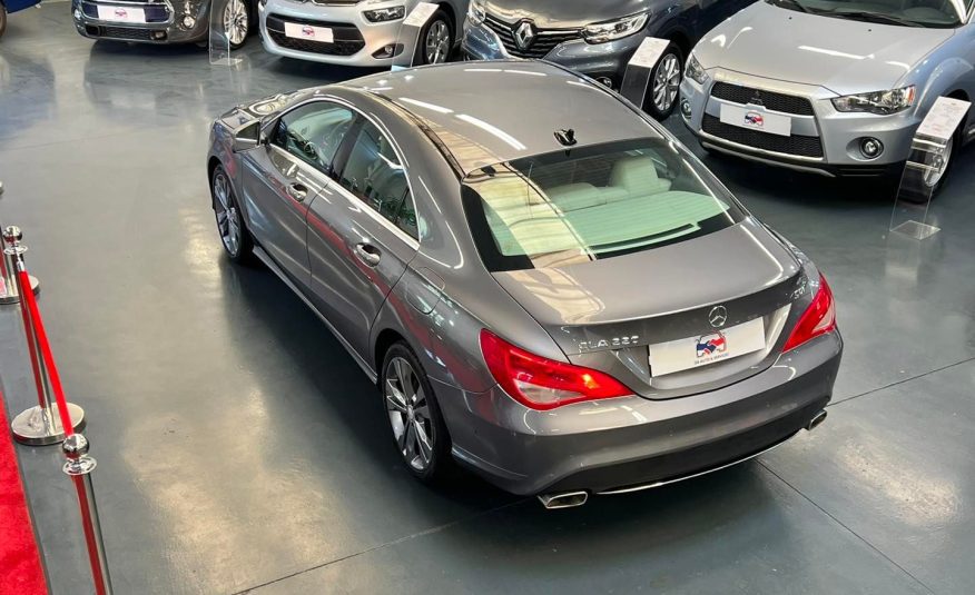 Mercedes-Benz CLA 220D 7G-DCT