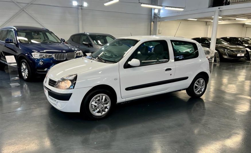 Renault Clio II Confort Authentique