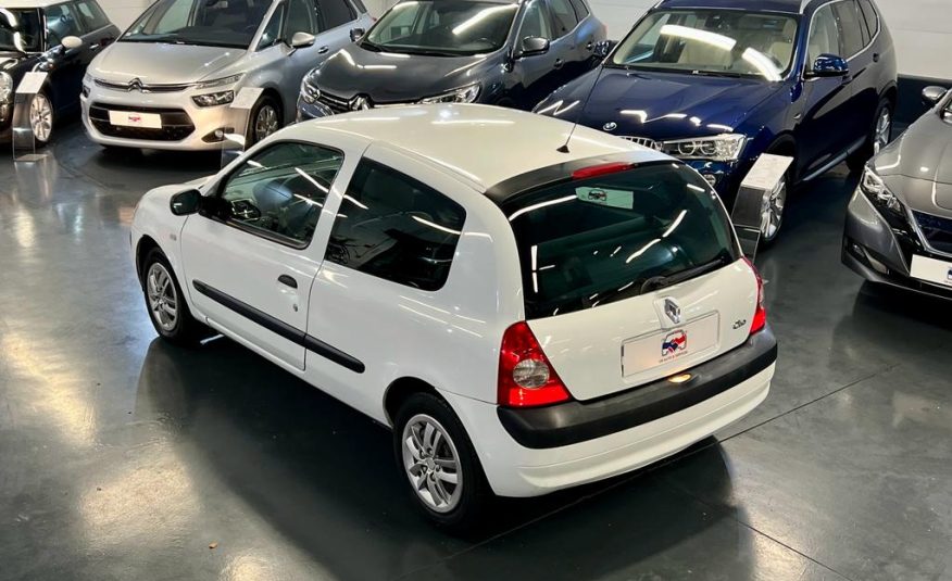 Renault Clio II Confort Authentique