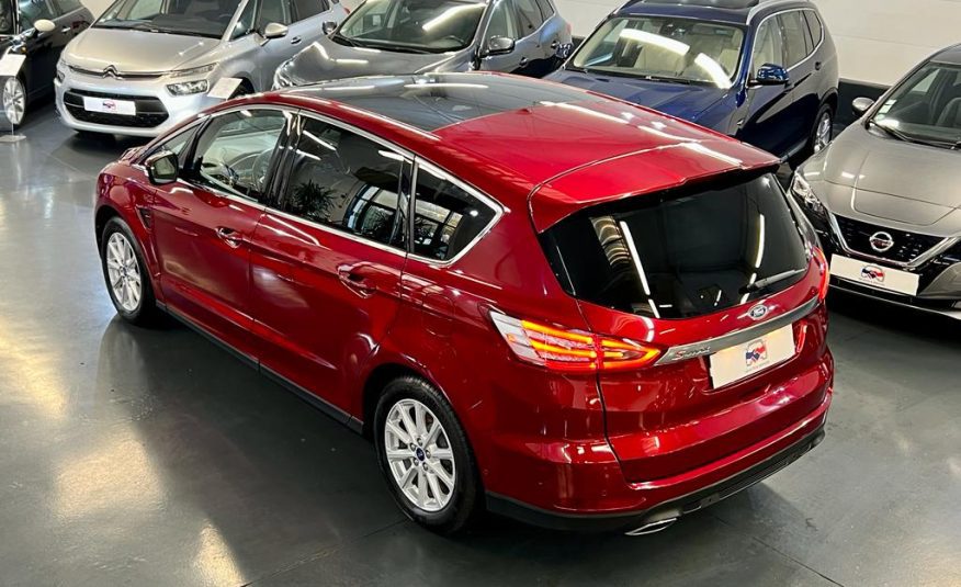 Ford S-Max Titanium PowerShift