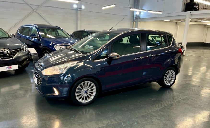 Ford B-Max Titanium