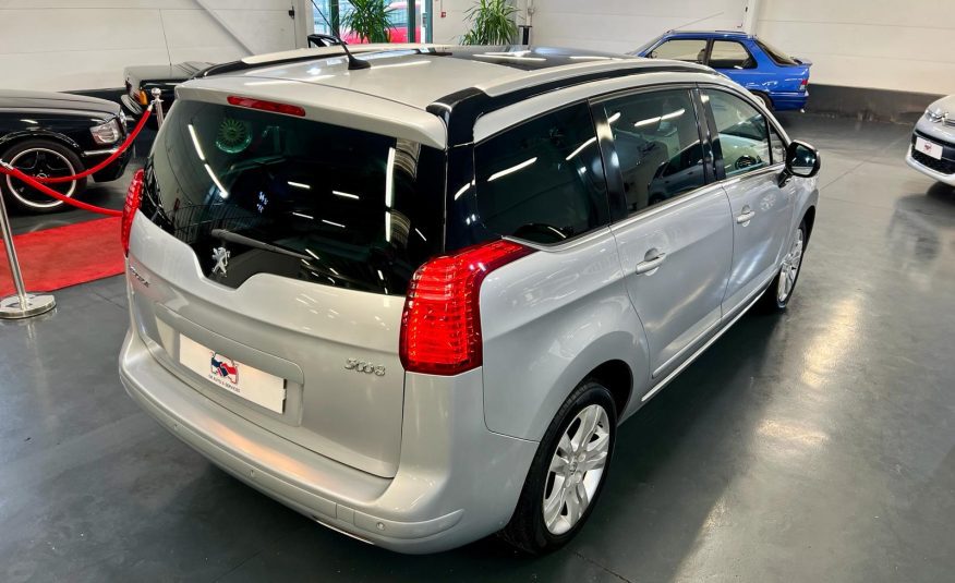 Peugeot 5008 Premium Pack 7 places