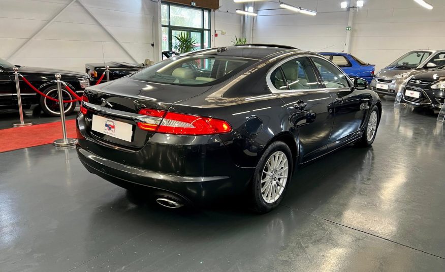 Jaguar XF Luxe Premium BVA