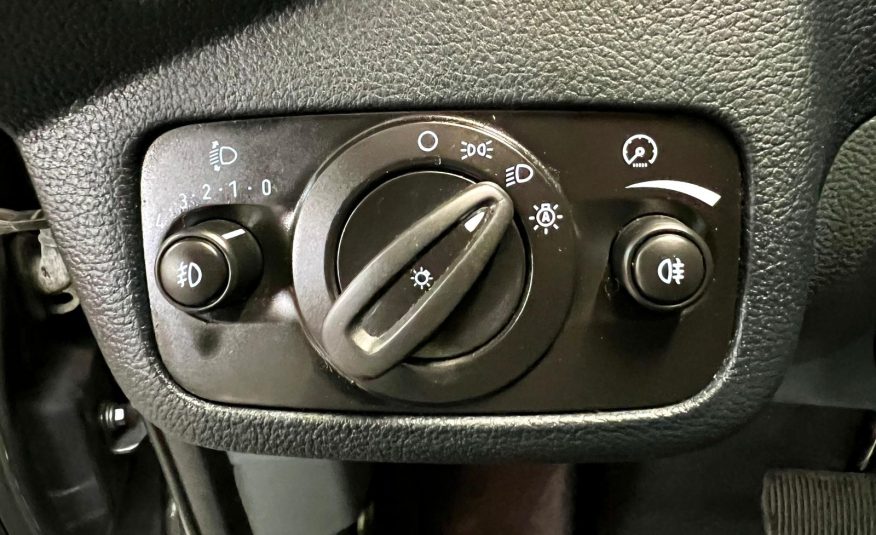 Ford C-Max Titanium PowerShift