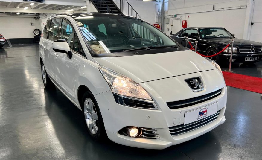 Peugeot 5008 Allure BVA 7 Places