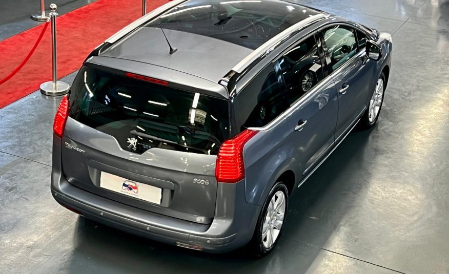 Peugeot 5008 Premium