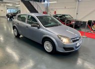 Opel Astra Essentia