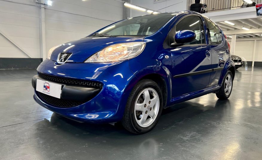 Peugeot 107 Trendy 5P