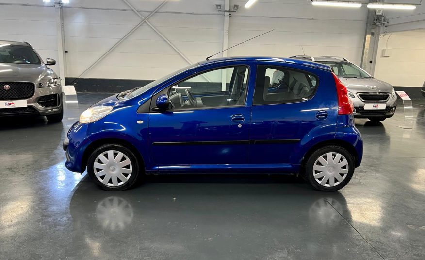 Peugeot 107 Trendy 5P