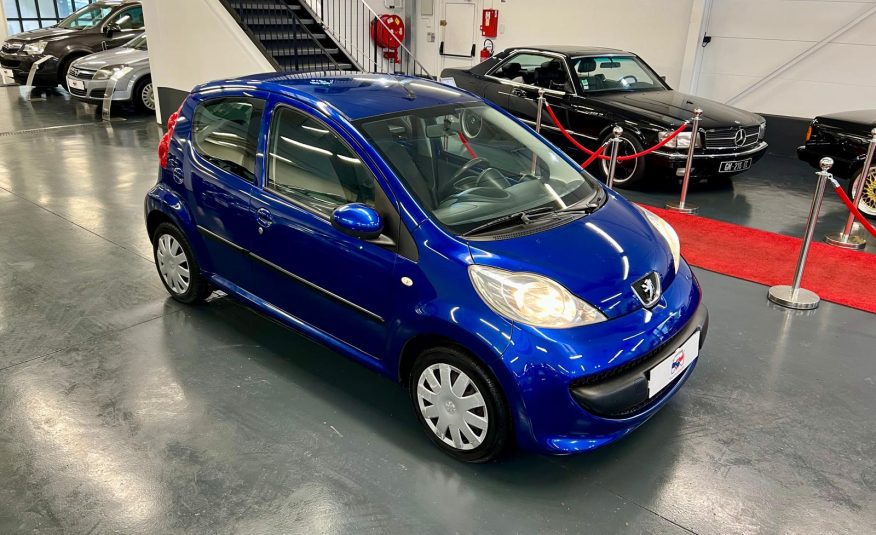 Peugeot 107 Trendy 5P