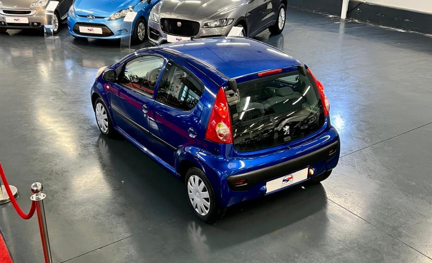 Peugeot 107 Trendy 5P