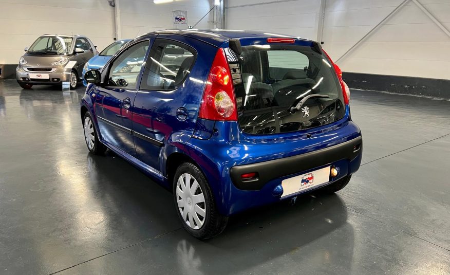 Peugeot 107 Trendy 5P