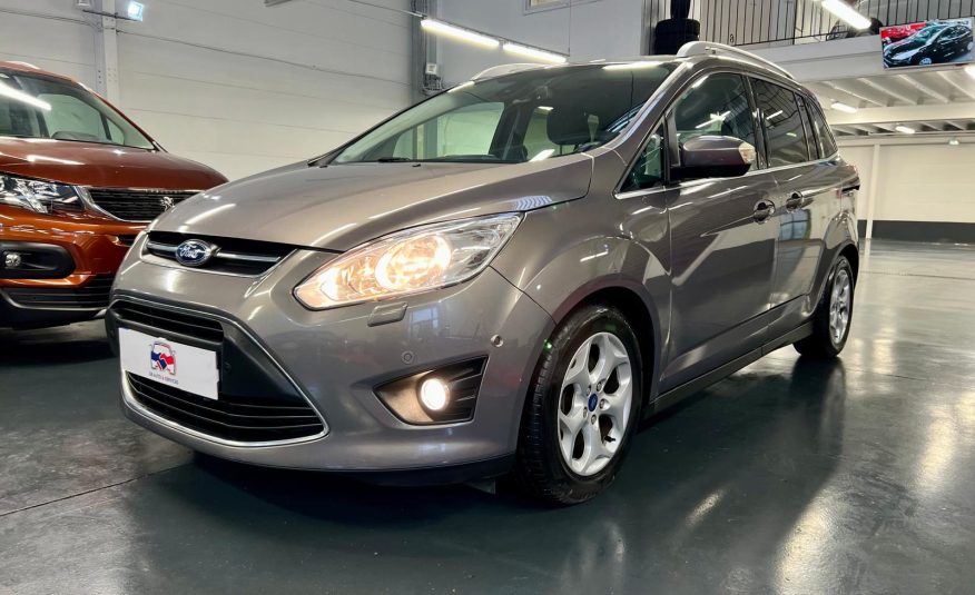 Ford Grand C-Max Titanium