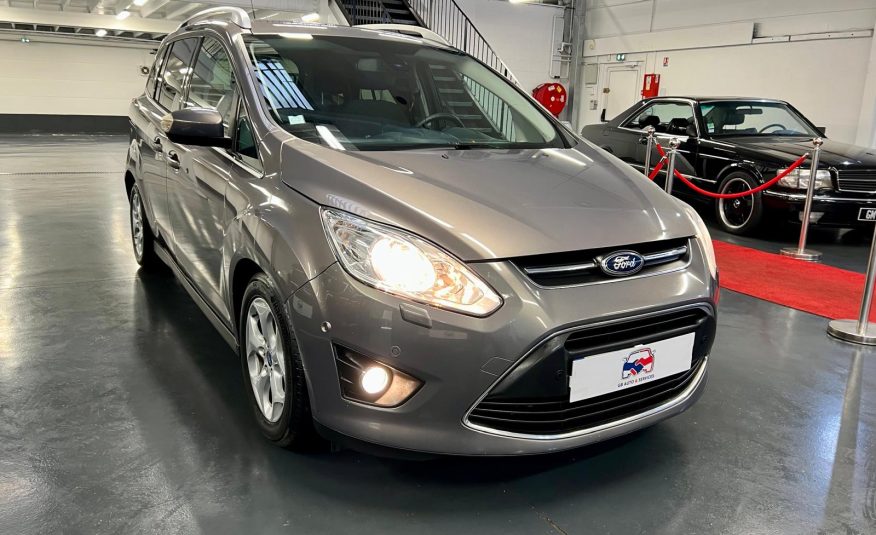 Ford Grand C-Max Titanium