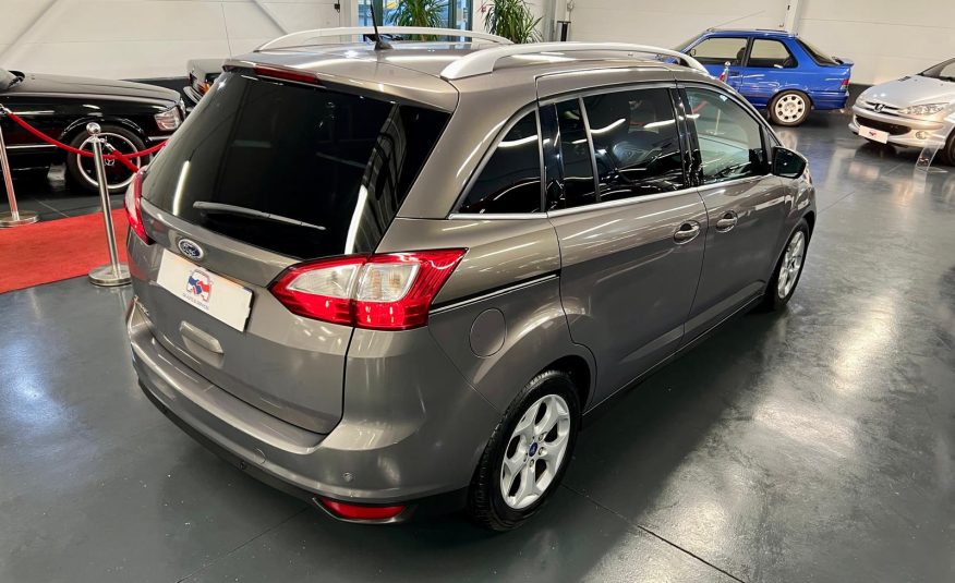 Ford Grand C-Max Titanium