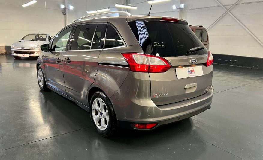 Ford Grand C-Max Titanium