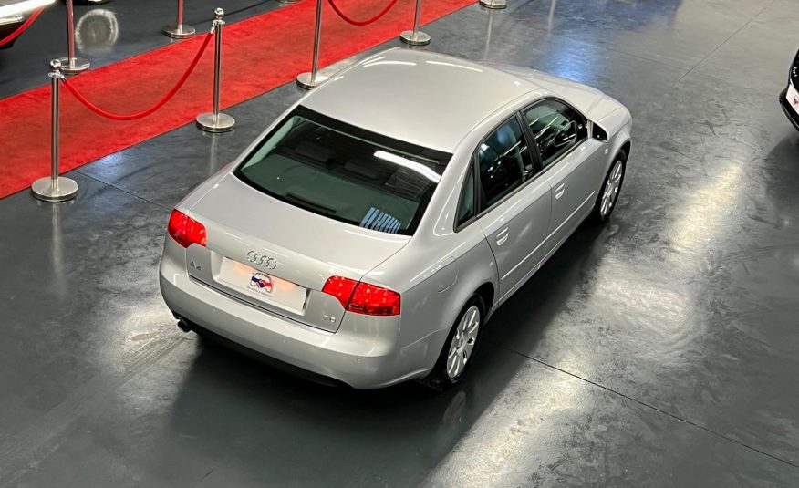 Audi A4 Attraction