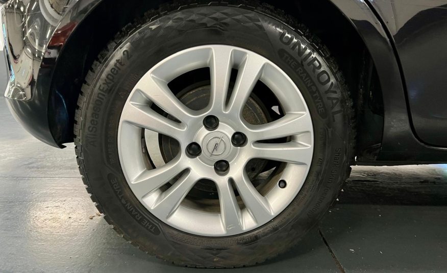 Opel Corsa Twinport Enjoy