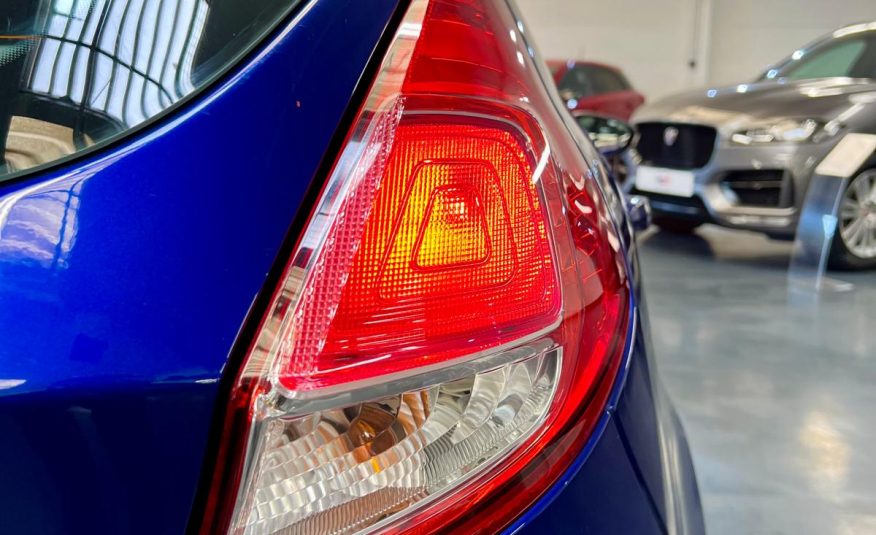 Ford Fiesta Stop&Start Business