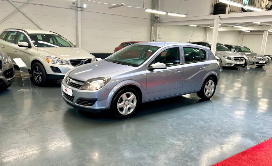 Opel Astra Enjoy