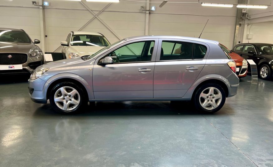 Opel Astra Enjoy