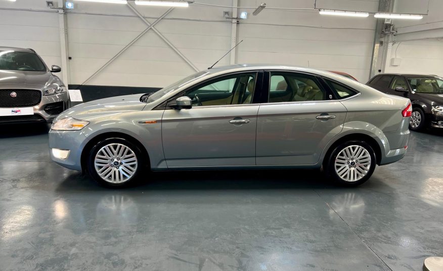 Ford Mondeo Ghia