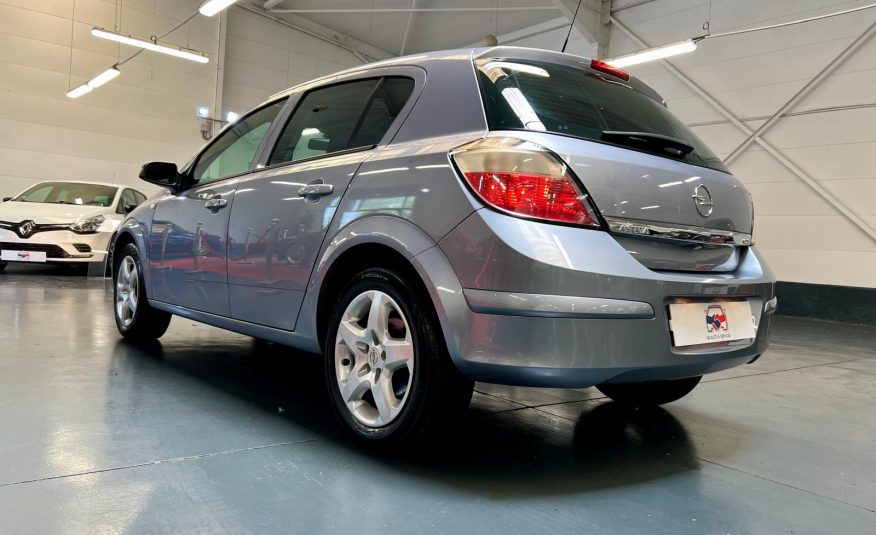 Opel Astra Enjoy