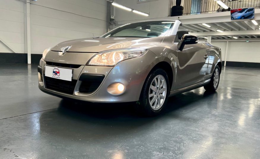 Renault Megane CC Dynamique eco²
