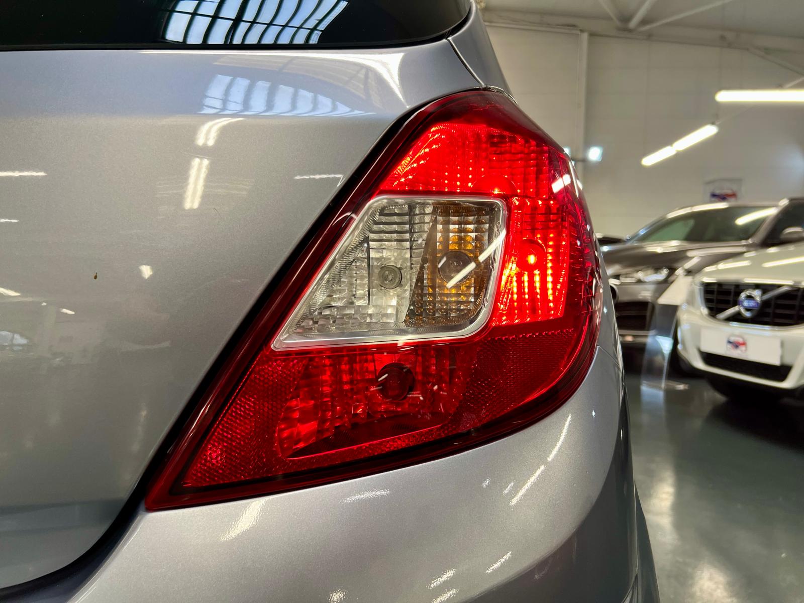 Opel Corsa Twinport Enjoy