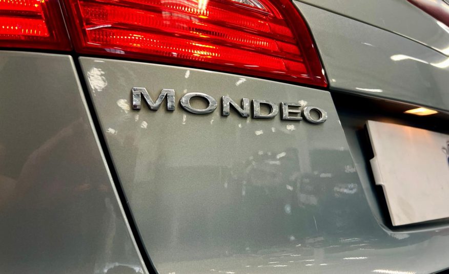 Ford Mondeo Ghia