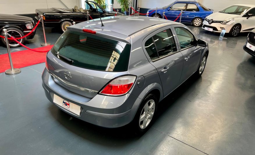 Opel Astra Enjoy