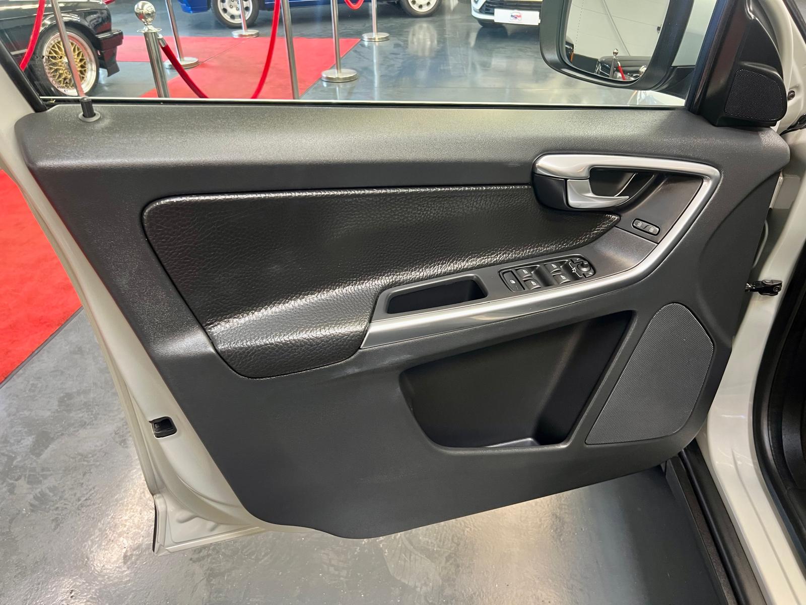 Volvo XC60 D3 BVA Geartronic