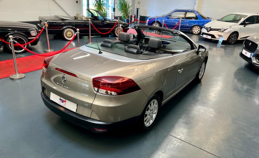 Renault Megane CC Dynamique eco²