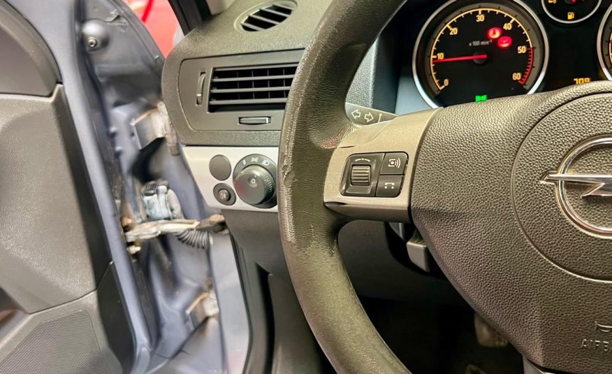Opel Astra Enjoy