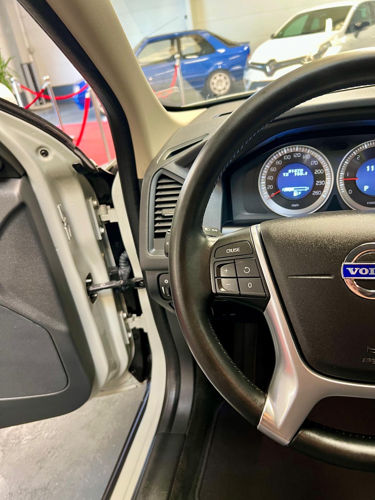 Volvo XC60 D3 BVA Geartronic