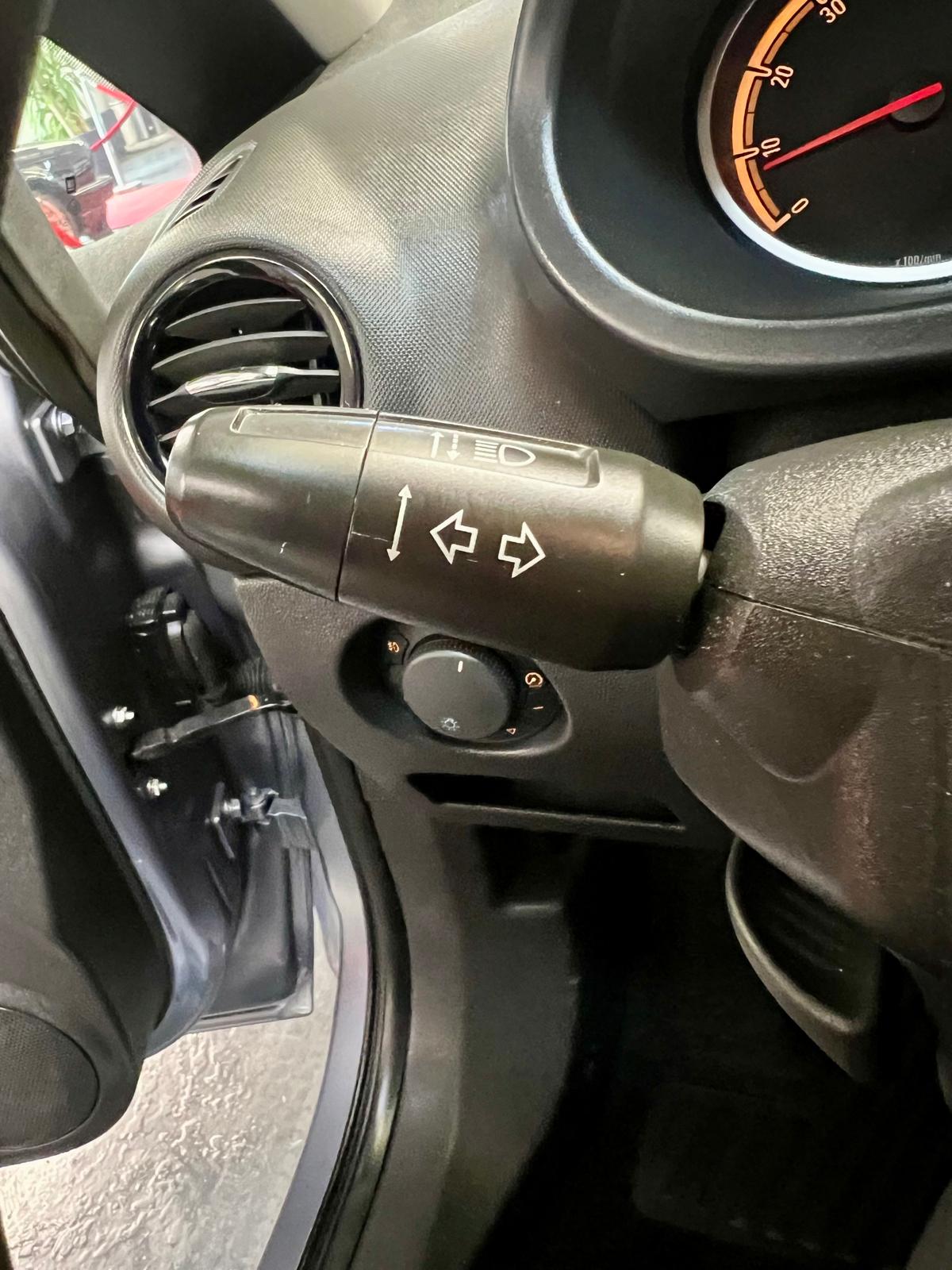 Opel Corsa Twinport Enjoy