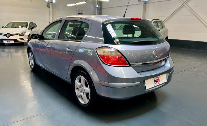 Opel Astra Enjoy