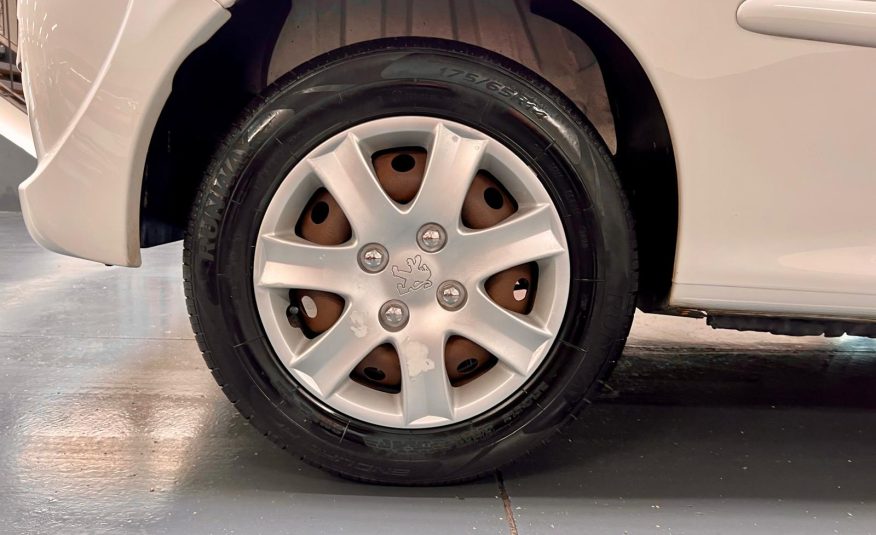 Peugeot 206+ Access
