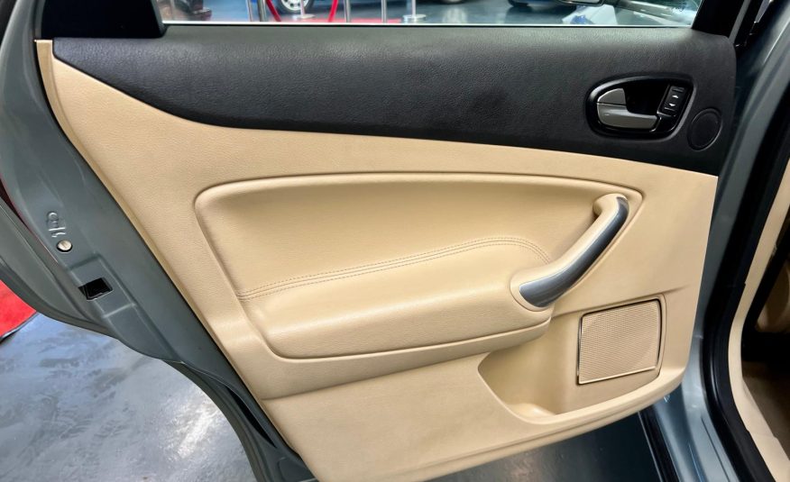 Ford Mondeo Ghia