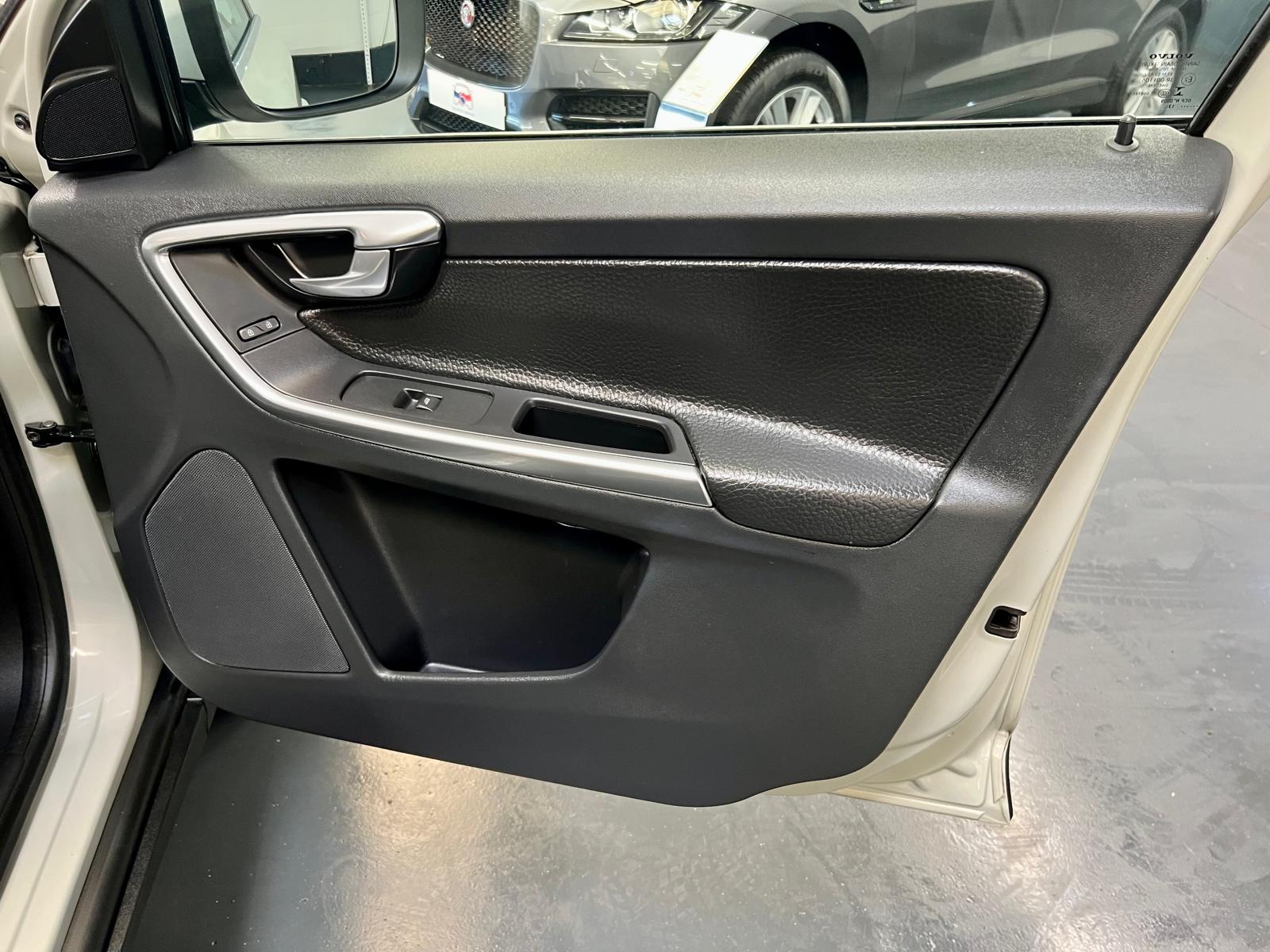 Volvo XC60 D3 BVA Geartronic