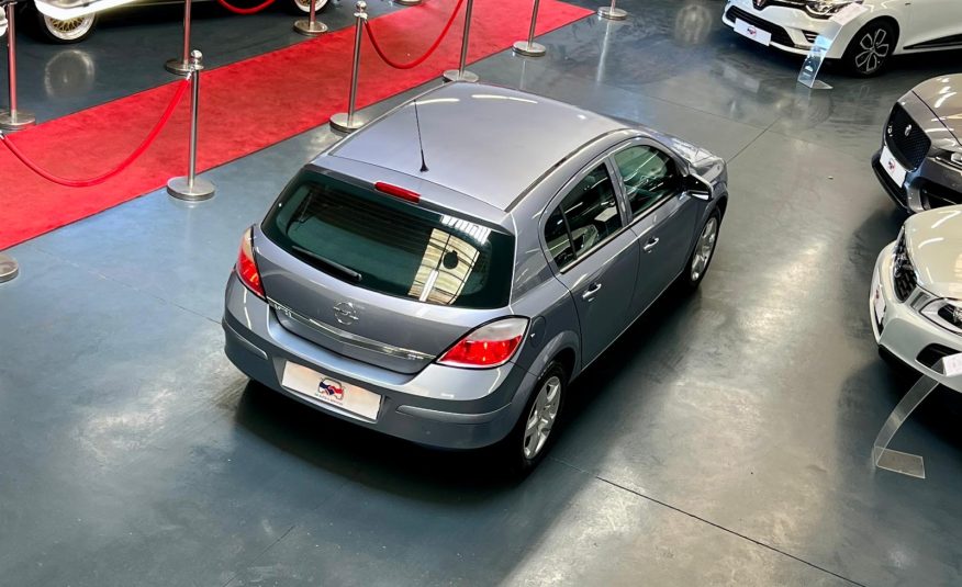 Opel Astra Enjoy