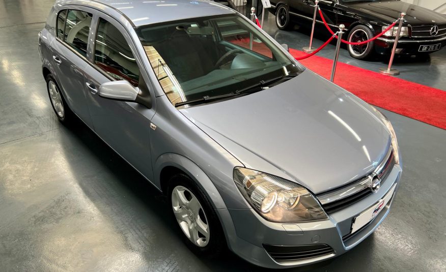 Opel Astra Enjoy