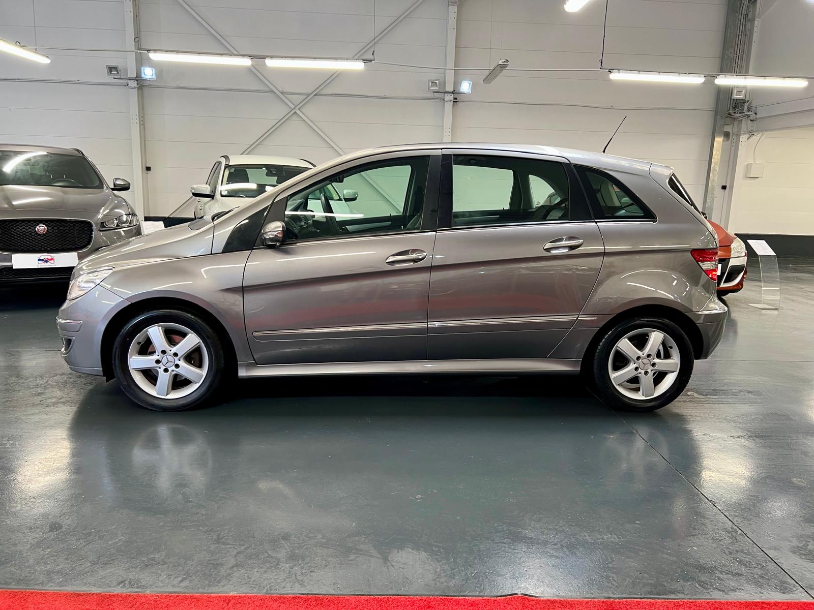 Mercedes Classe B 150 Pack Design