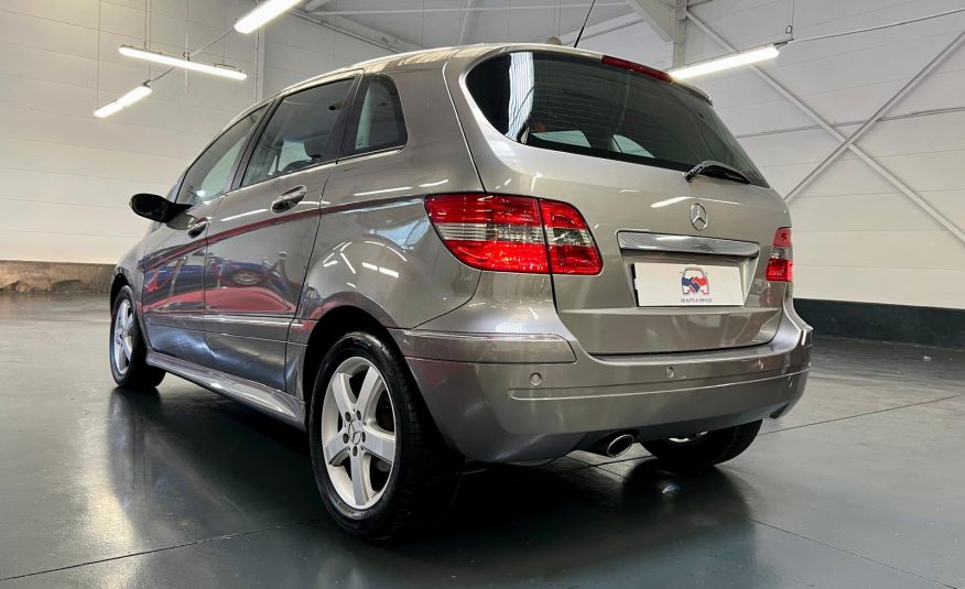 Mercedes Classe B 150 Pack Design